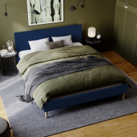 łóżko tapicerowane z guzikami na zagłówku - 7